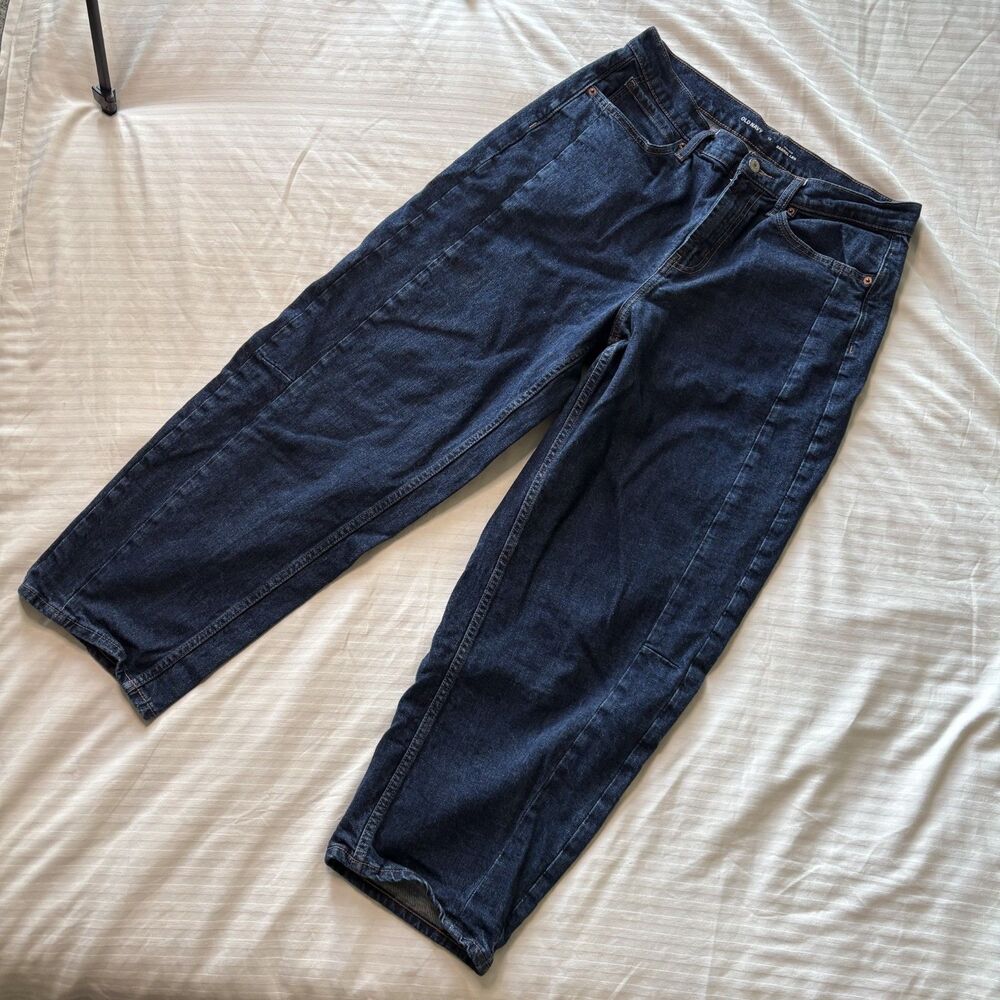 Old Navy High-Rise Barrel Leg Jeans